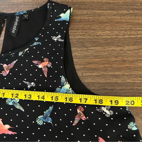 zoë+phoebe Women's Black Sleeveless Top with Bird Print M - Picture 9 of 11